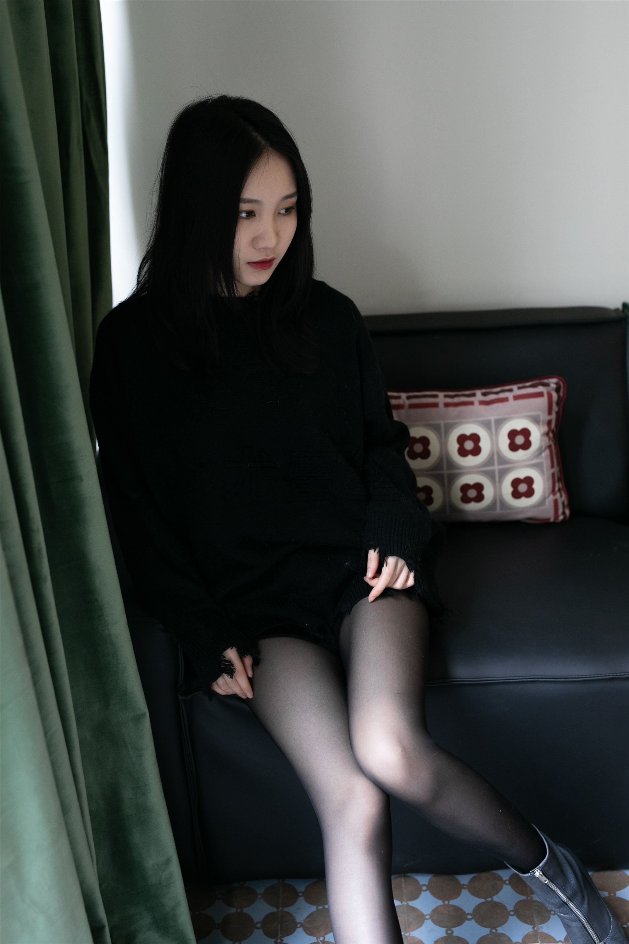 尤蜜丝 穿搭写真 NO.037